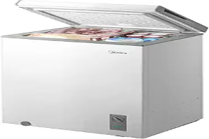 Midea MERC04C4BAWW Chest Freezer, 3.5 Cubic Feet Freezer With Removable Basket, Interior LED Light, Adjustable Temperature, For Kitchen Apartment Office, White