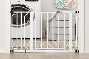Regalo Safety 29-38.5" Baby Gate for Doorways & Bottom of Stairs, Pressure Mounted Baby Gate with Door for Babies, Toddlers & Pets, Tested & Safe for 30 Years, American Designed, American Owned, White