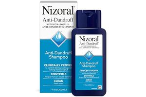 Nizoral Anti-Dandruff Shampoo with 1% Ketoconazole, Fresh Scent, 7 Fl Oz