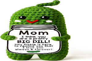MAMAGIFTREE Mothers Day Birthday Gifts for Mom from Daughter Son, Handmade Crochet Pickle Plush “Big Dill” Gift for Mother in Law or Stepmom Mothers Day Keepsake, I Love You Mama Small Cute Decor